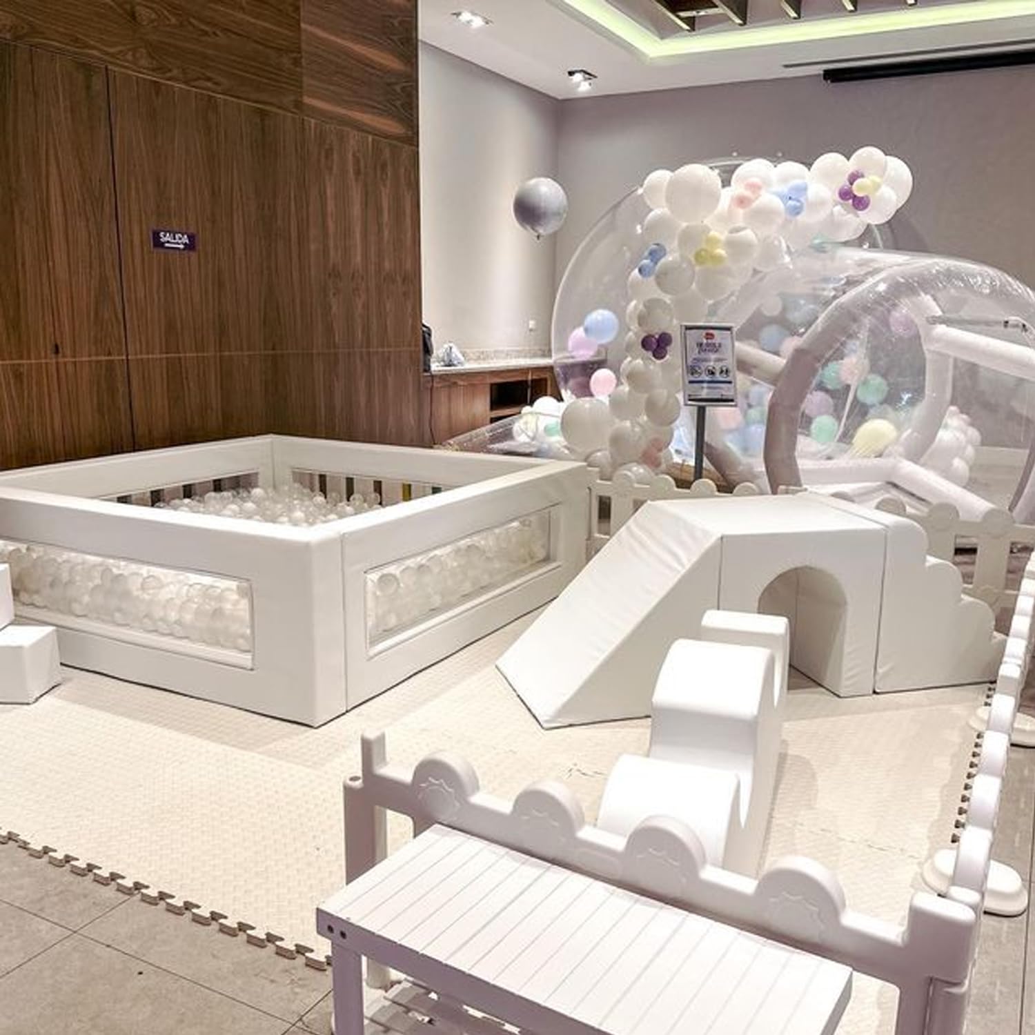 Aufblasbares Bubble-Haus für Kinder, 13 Fuß klarer aufblasbarer Ballon-Dom mit 6,5 Fuß langem Tunnel, Outdoor transparentes Bubble-Zelt aus PVC in Gewerbequalität mit 950W Gebläse & 600W Luftpumpe für Party, Garten