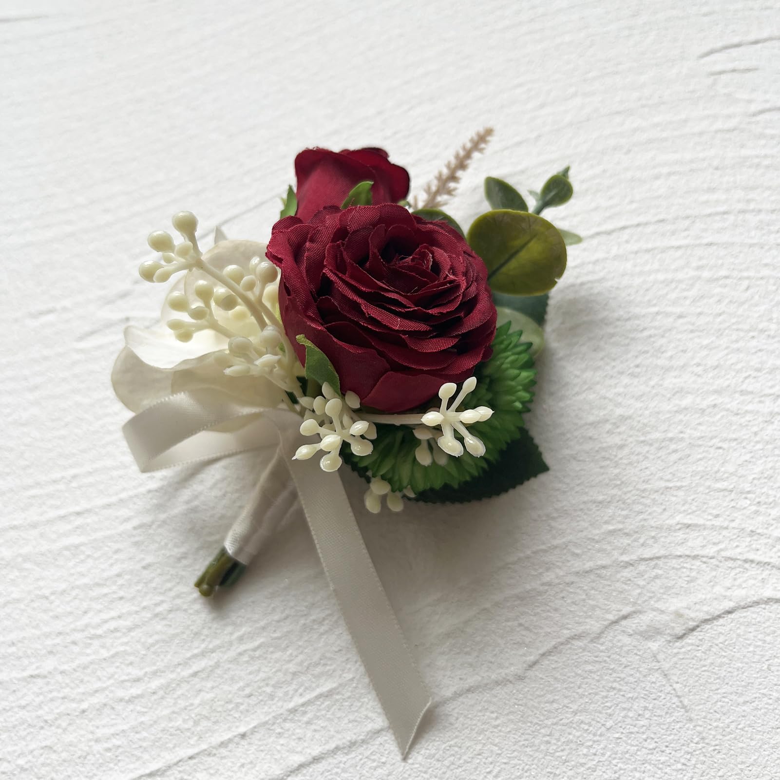 MAFELOE Artificial Wrist Corsage Boutonniere Set for Groom Bride Groomsmen Bridesmaids, Corsage Wristband Men Boutonniere Wedding Party Prom Suit Decorations - Burgundy 2Pcs