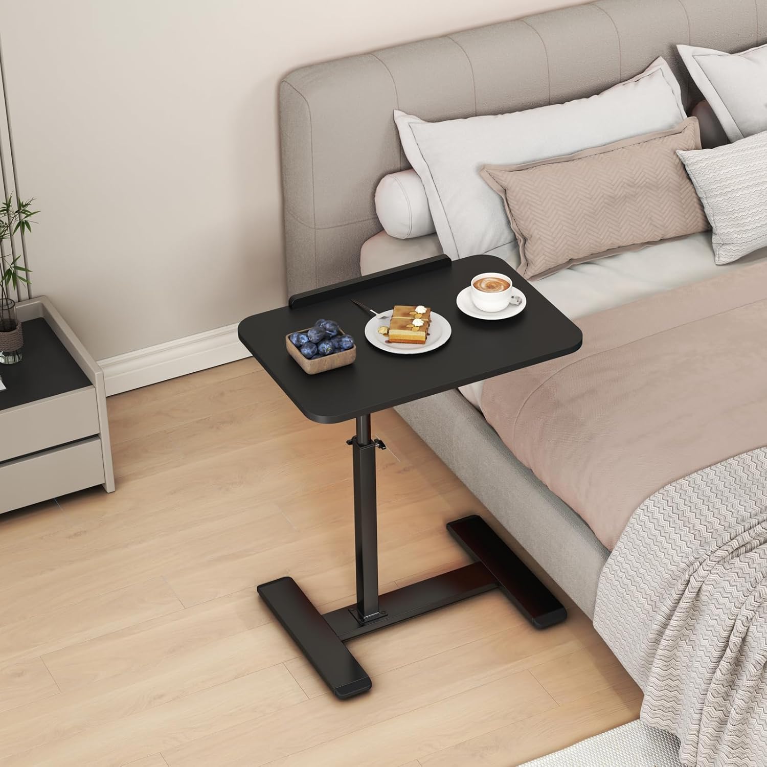 Adjustable Height C Shaped Side Table,360°Swivel Overbed Table,Top Tilting Laptop Stand Table with Hidden Wheels,Mobile Couch End Tables that Slide under,Rolling TV Coffee Table for Sofa/Bed(black)