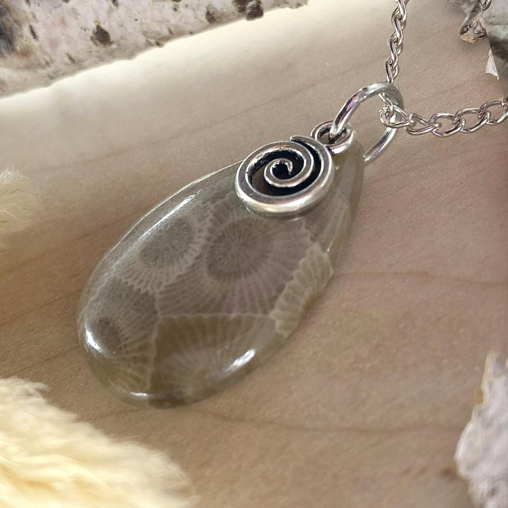 Petoskey Stone with Swirl Charm Pendant Necklace