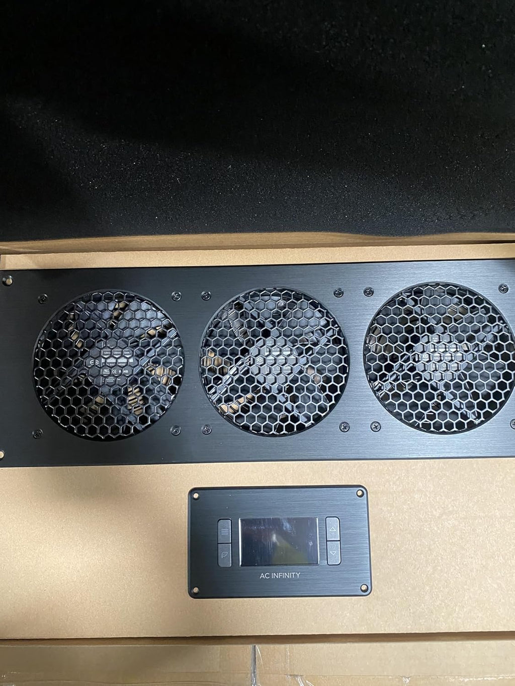 AC Infinity AIRPLATE T9, Quiet Cooling Fan System 18" with Thermostat Control, for Home Theater AV Cabinets