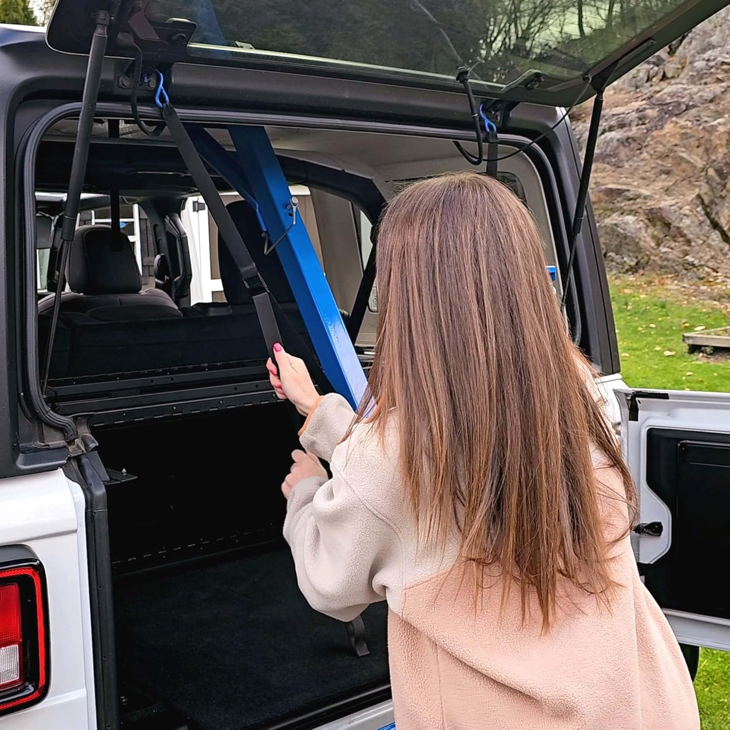EZLIFT Hard Top Remover Lift for Jeep Wranglers: 1997 & up (TJ/JK/JKU/JL/JLU), 2&4 dr lifted Jeep Wranglers & 4-Dr Broncos. One Person Removal System-Take Off Your Top in Minutes! Patent Pending