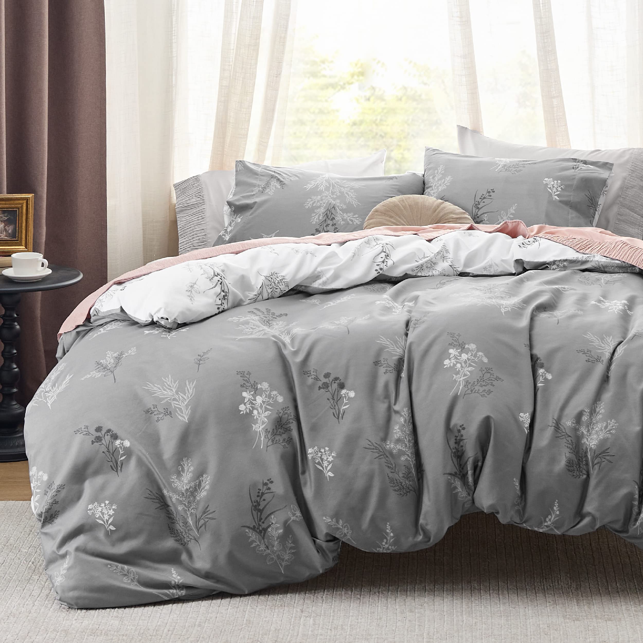 Bedsure Duvet Cover Queen Size - Reversible Floral Duvet Cover Set with Zipper Closure, Green Bedding Set, 3 Pieces, 1 Duvet Cover 90"x90" with 8 Corner Ties and 2 Pillow Shams 20"x26" - Grand Goldman