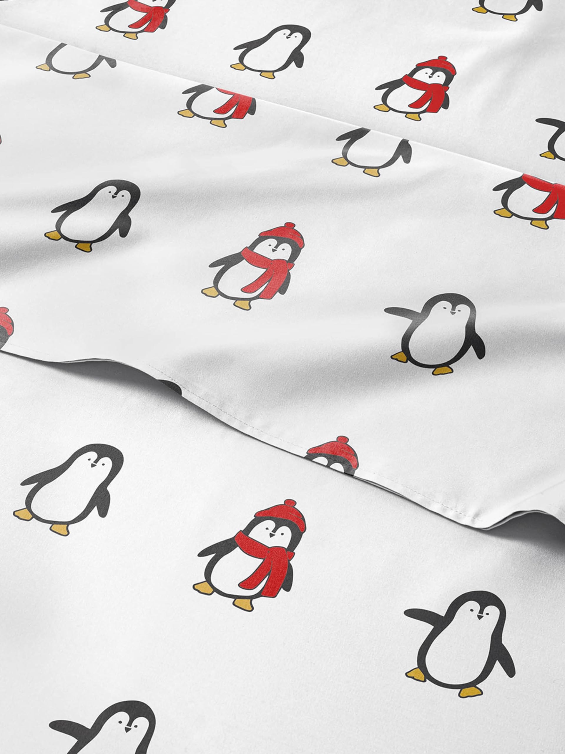 King Christmas Tree Sheet Set - Holiday Xmas Pattern Linen Set - Deep Pockets - Snug Fit - 4 Piece - Wrinkle Free - Comfy & Cooling Festive Winter Bedding - Easy To Care For - Kid Friendly