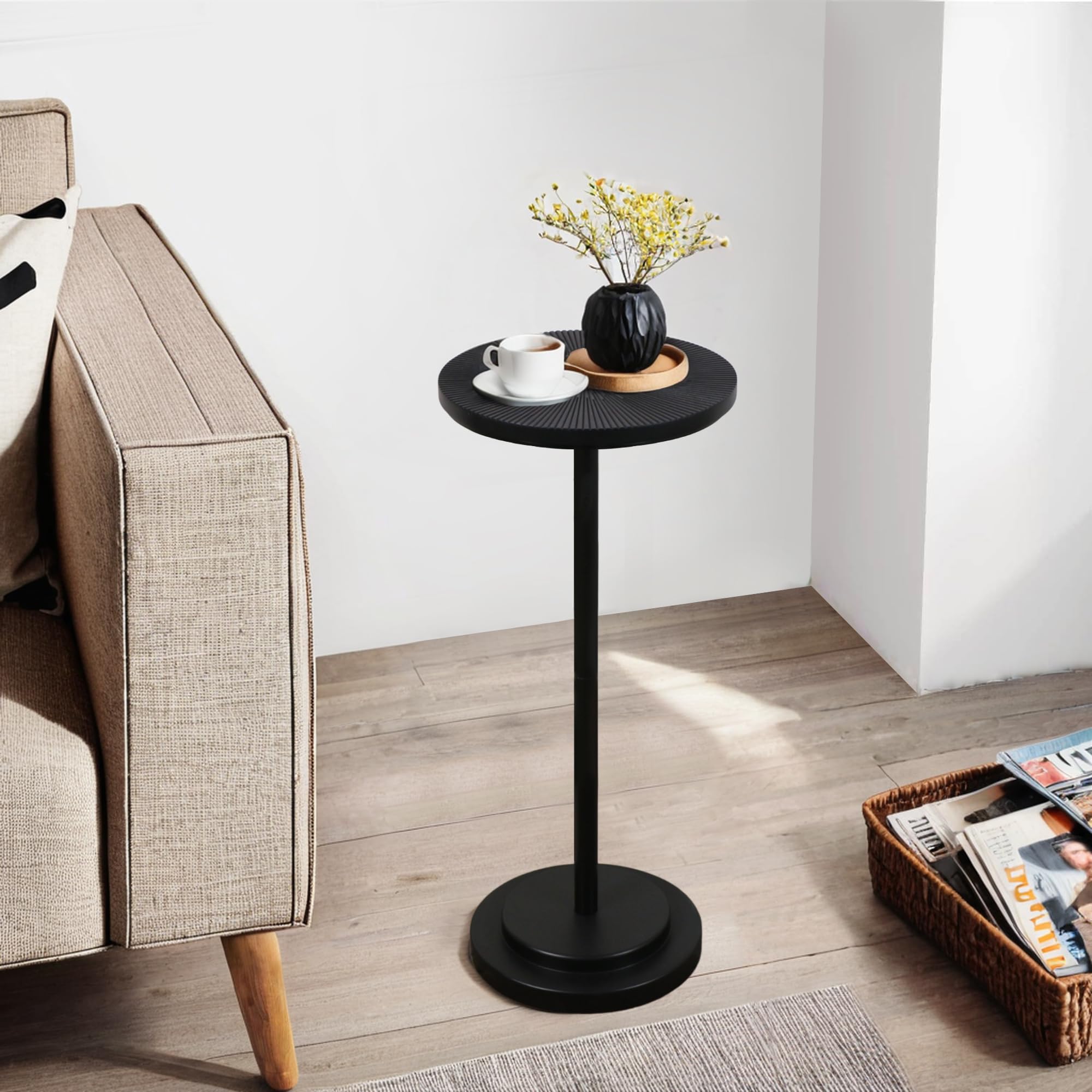 Drink Table, Carved Table Top Small Pdestal Martini SideTable for Living Room, Bedroom, Modern, Weighted Base, White and Gold