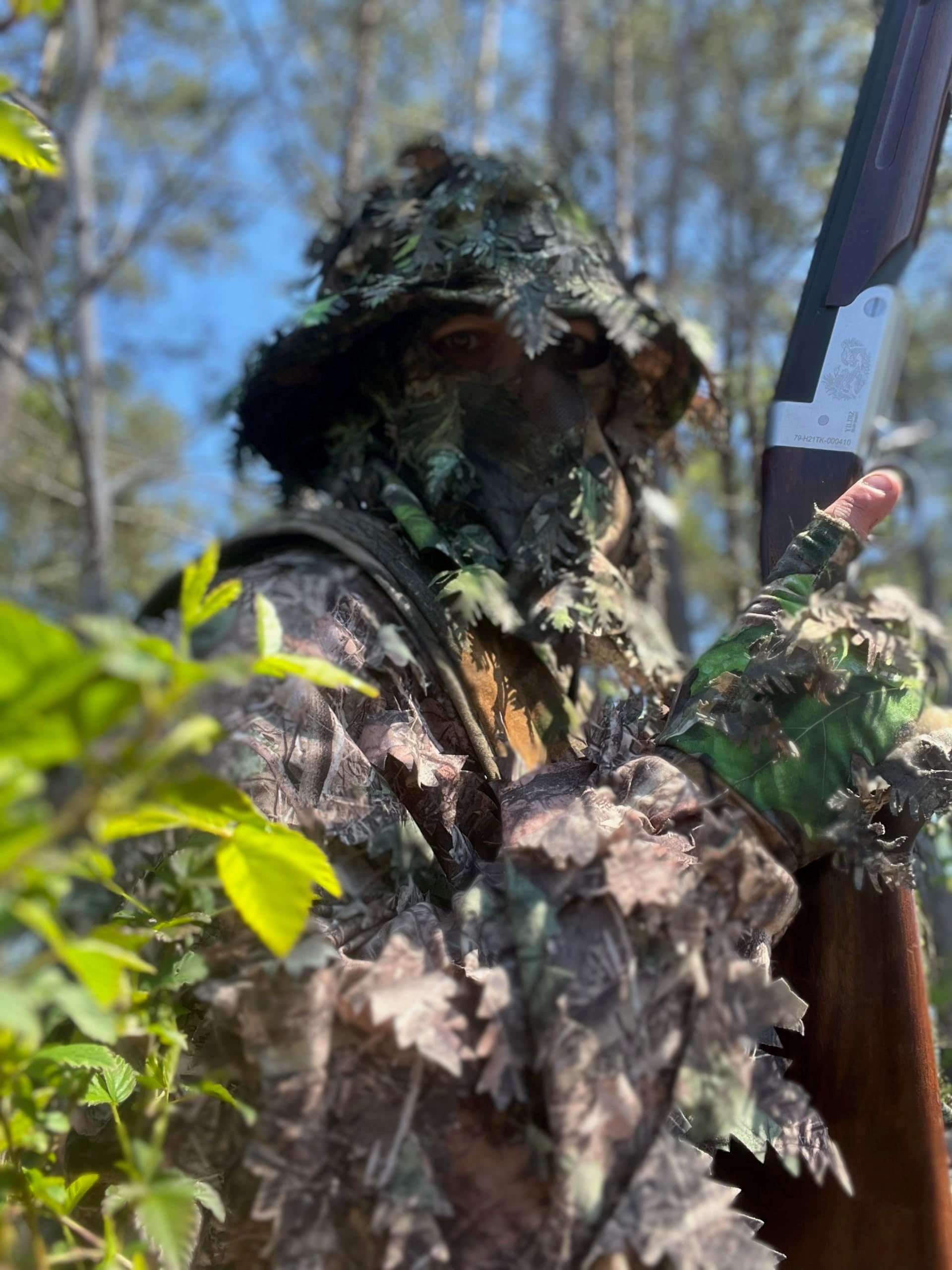 Mossy Oak NWTF Obsession Camo Face Mask Leafy Bucket Hat for Turkey Hunting Leafy Suits Camo Gear (Adjustable OSFM)