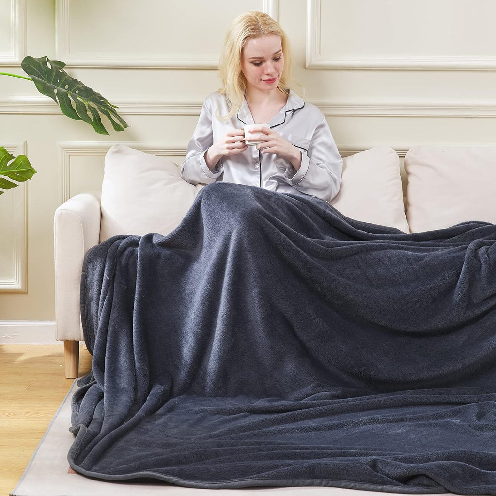 Soft Queen Size Blanket for All Season Warm Fuzzy Microplush Lightweight Thermal Fleece Summer Autumn Fall Winter Spring Blankets for Queen Full Bed Couch Sofa,90x90 Inches,Dark Gray