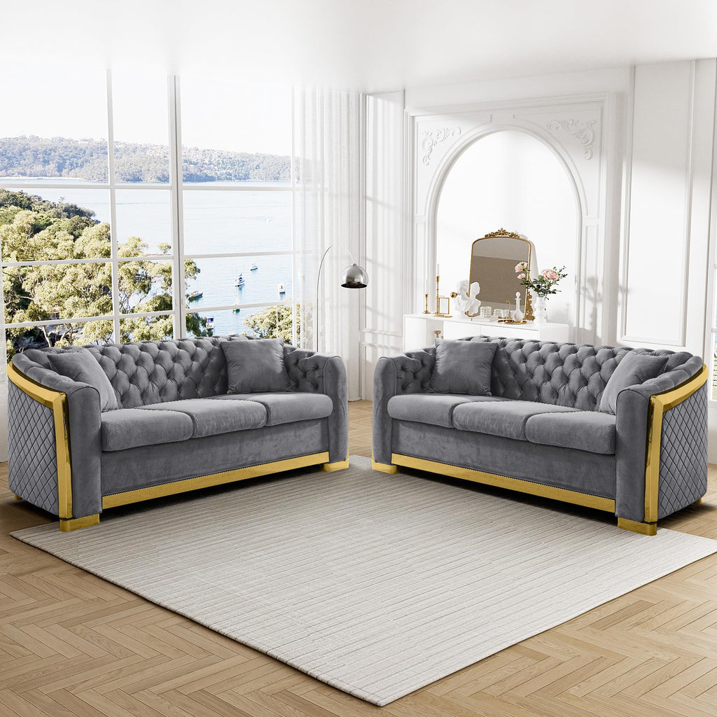 Mid Century Modern Chesterfield Sofa Couch, 81" Velvet Couch White and Gold Sofa Luxury Curved Loveseat for Living Room, 3 Seat Tufted Sofas with 2 Pillows & Classic Gold Legs, Beige White