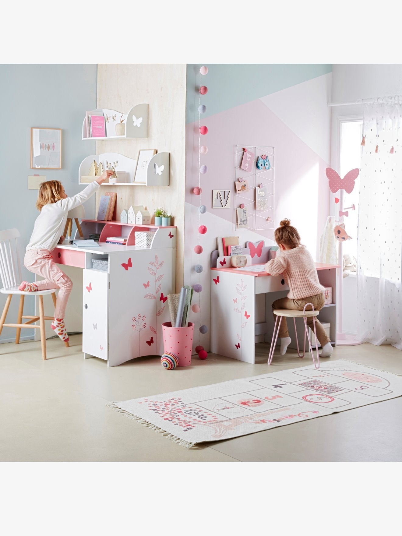 Children's Room Decorative Ledge Shelf