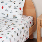 Zestaw pościeli Berkshire Blanket Peanuts® dla dzieci, rozmiar pełny - 4 części, Peanuts® mini pozy i łapy szare, urocze postacie Snoopy nadrukowane na miękkich mikrofibrowych prześcieradłach