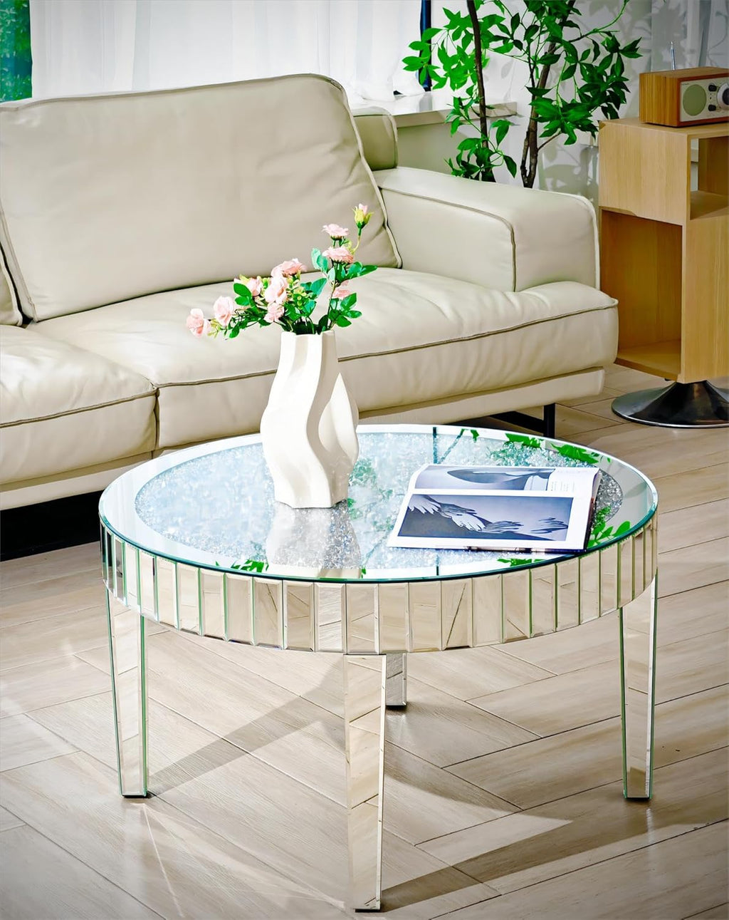 Round Mirrored Coffee Table: 31.5 inches Large Decorative Bling Crushed Diamond Tabletop with Silver Mirror Crystal Edge Frame and Legs Luxury Modern Home Decor for Livingroom