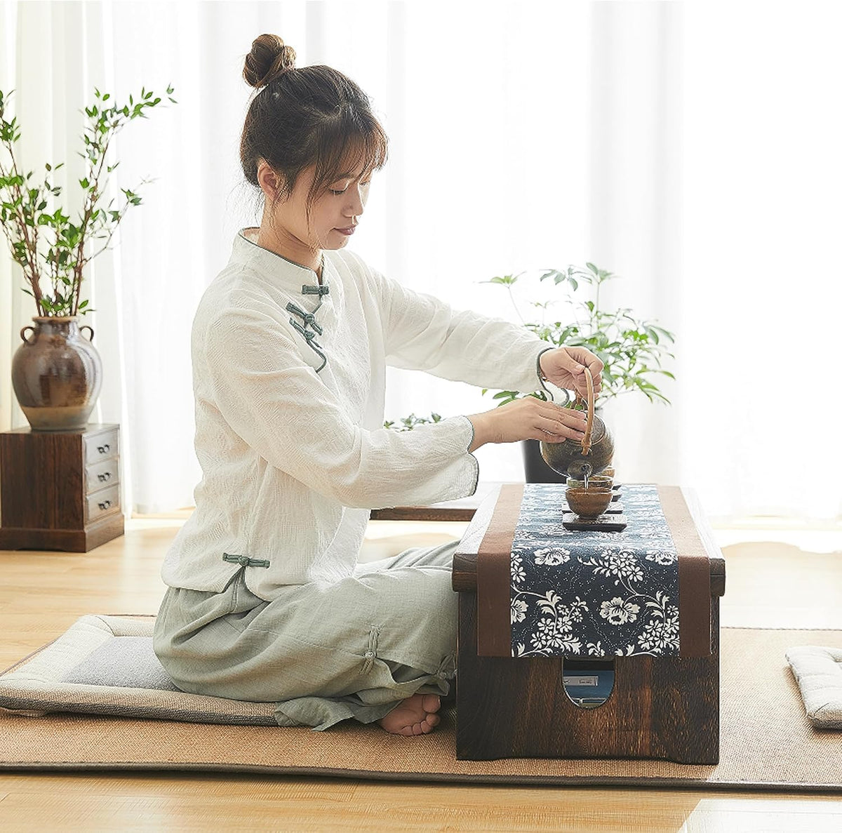 Elegant Japanese Floor Table, Meditation Table with Folding Legs, Smooth Surface, Versatile, Lightweight Paulownia Wood