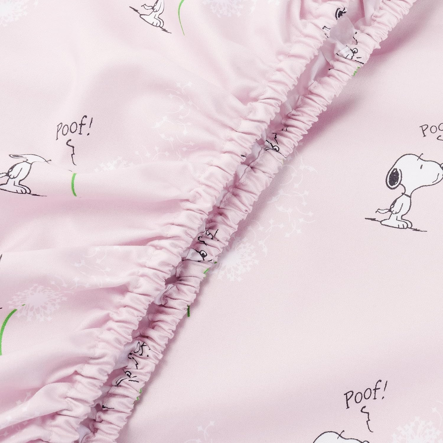 Zestaw pościeli Berkshire Blanket Peanuts® dla dzieci, rozmiar pełny - 4 części, Peanuts® mini pozy i łapy szare, urocze postacie Snoopy nadrukowane na miękkich mikrofibrowych prześcieradłach