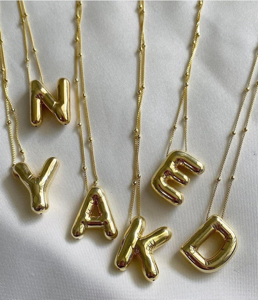 Ewrkbrㅤ Gold Bubble Letter Halskette für Frauen, 14k vergoldete Ballon-Anfangsbuchstaben-Anhänger Halskette, zarte Charme-Anfangsbuchstaben-Halsketten für Frauen, trendige süße personalisierte Namenskette, Goldschmuck für Frauen