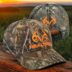 Realtree Edge Blaze Logo Camo Mesh Trucker Cap Hat Snapback svedtransporterende bånd Lav-mellem profil Struktureret forbuet skygge Camouflage kasket