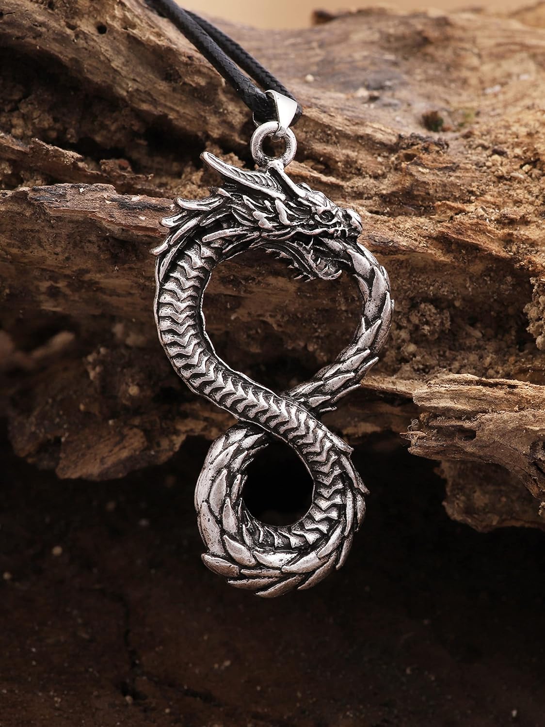 HAQUIL Dragon Necklace, Ouroboros Serpent Dragon Pendant, Dragon Jewelry Gift for Men and Women