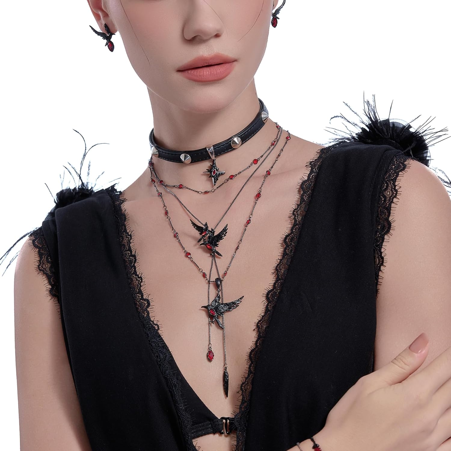 Glamorous Black Crow pendant necklace with Gothic vibe long necklace ladies fashion accessory M3357