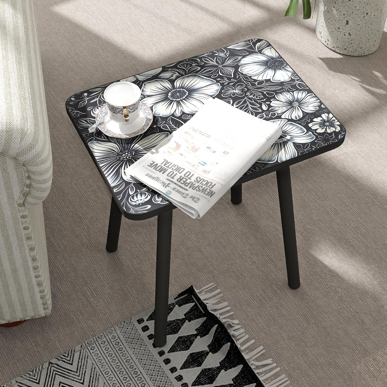 Mandala Small Rectangle End Table, Side Table with Black Flowers Finish, Retro Modern Small Coffee Table for Balcony, Living Room(11.8" D x 15.7" W x 17" H, Black, Rectangle)