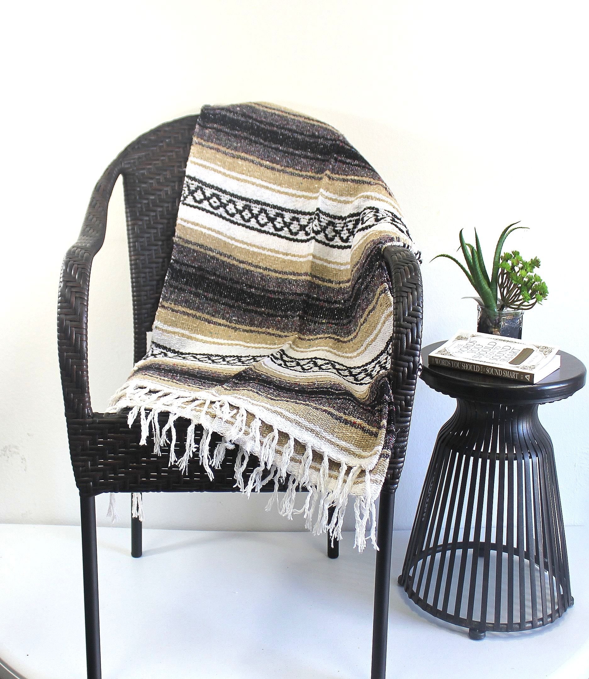 Del Mex Classic Mexican Blanket, Large Authentic Woven Falsa Throw (75"x50"), Artisan Southwest Décor for Beach, Yoga, Outdoors (Tan)