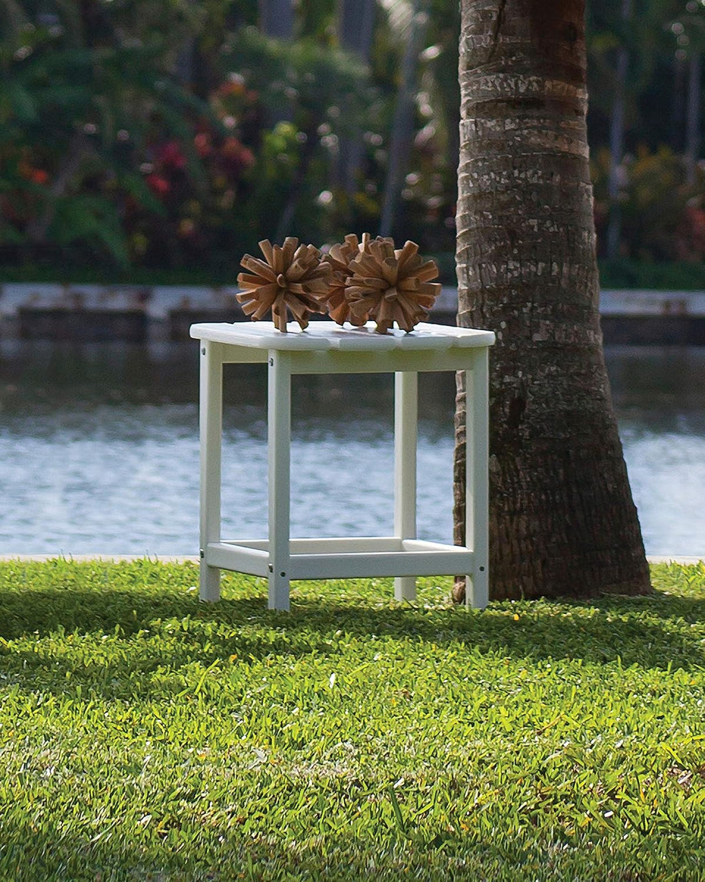POLYWOOD SBT18GR South Beach 18" Outdoor Side Table, Green