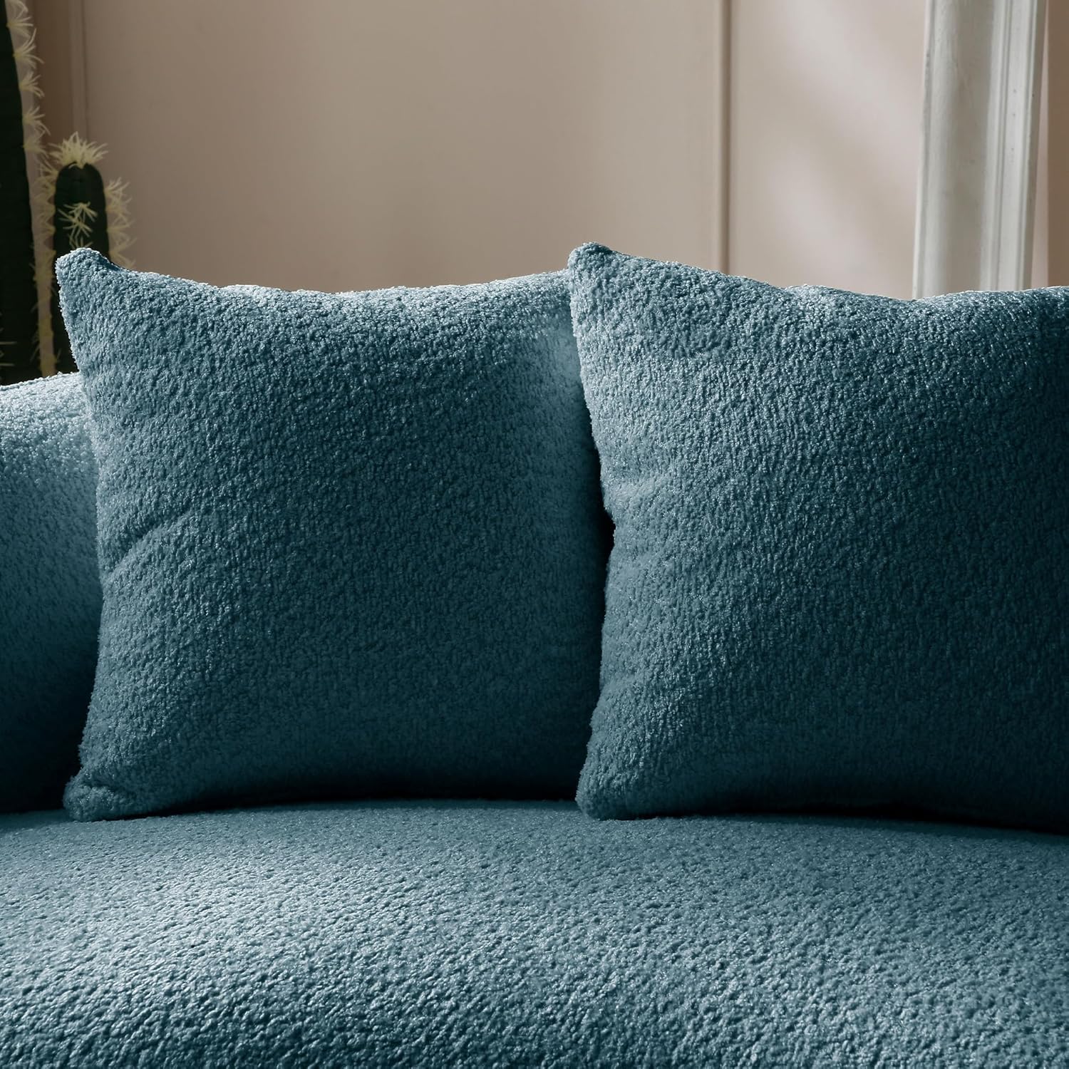 Modern 5 Seats Curved Sofa Oversized Half-Moon Sofa&Couch, Beautiful Freestanding Sofa Comfy Teddy Fleece Boucle Leisure Sofa Couch with 4 Big Pillows for Home Office Apartment Living Room