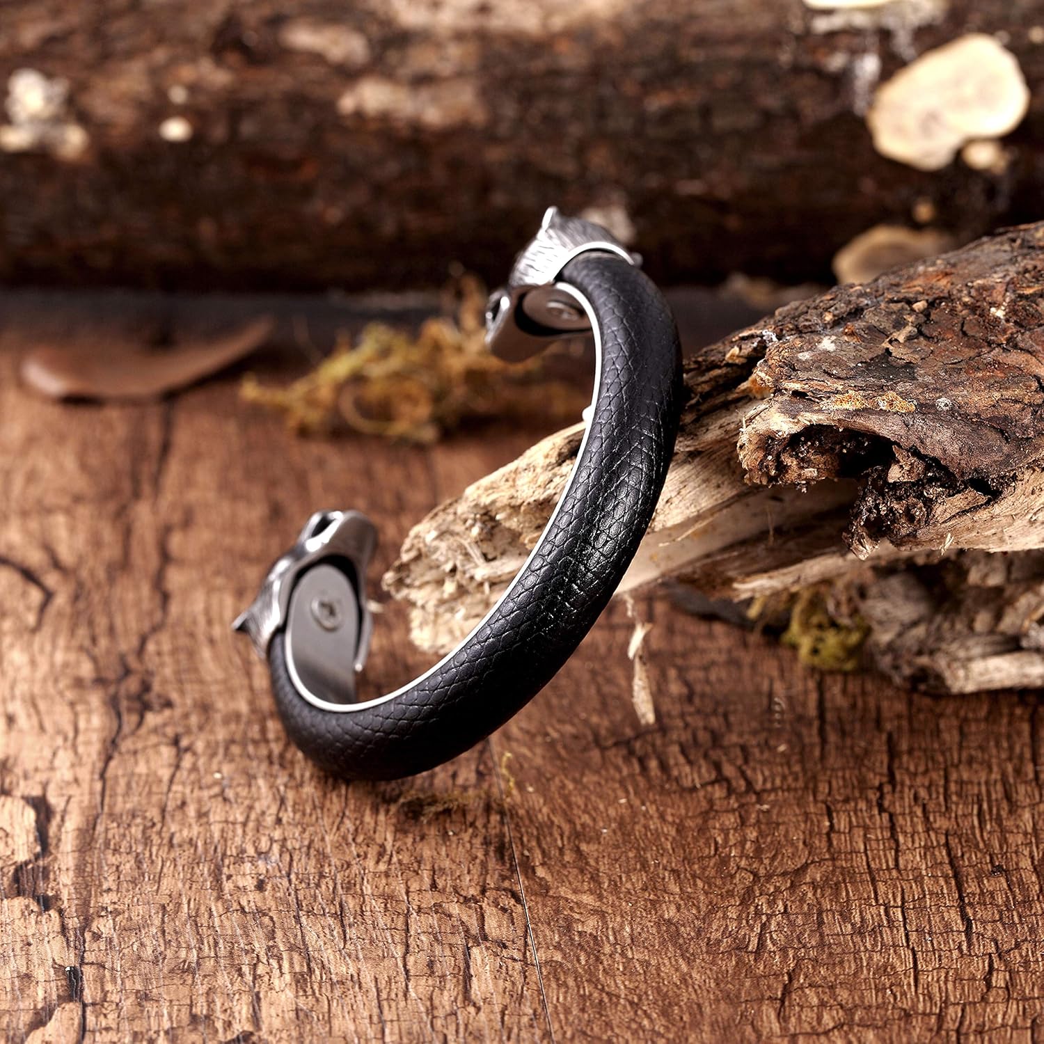 Beastly Stylish Men’s Bracelet – Wolf’s Head Adornment – Black & Polished Silver Color Band – Made of Genuine Leather & Rust Resistant Stainless Steel – Jewelry Gift or Accessory for Men