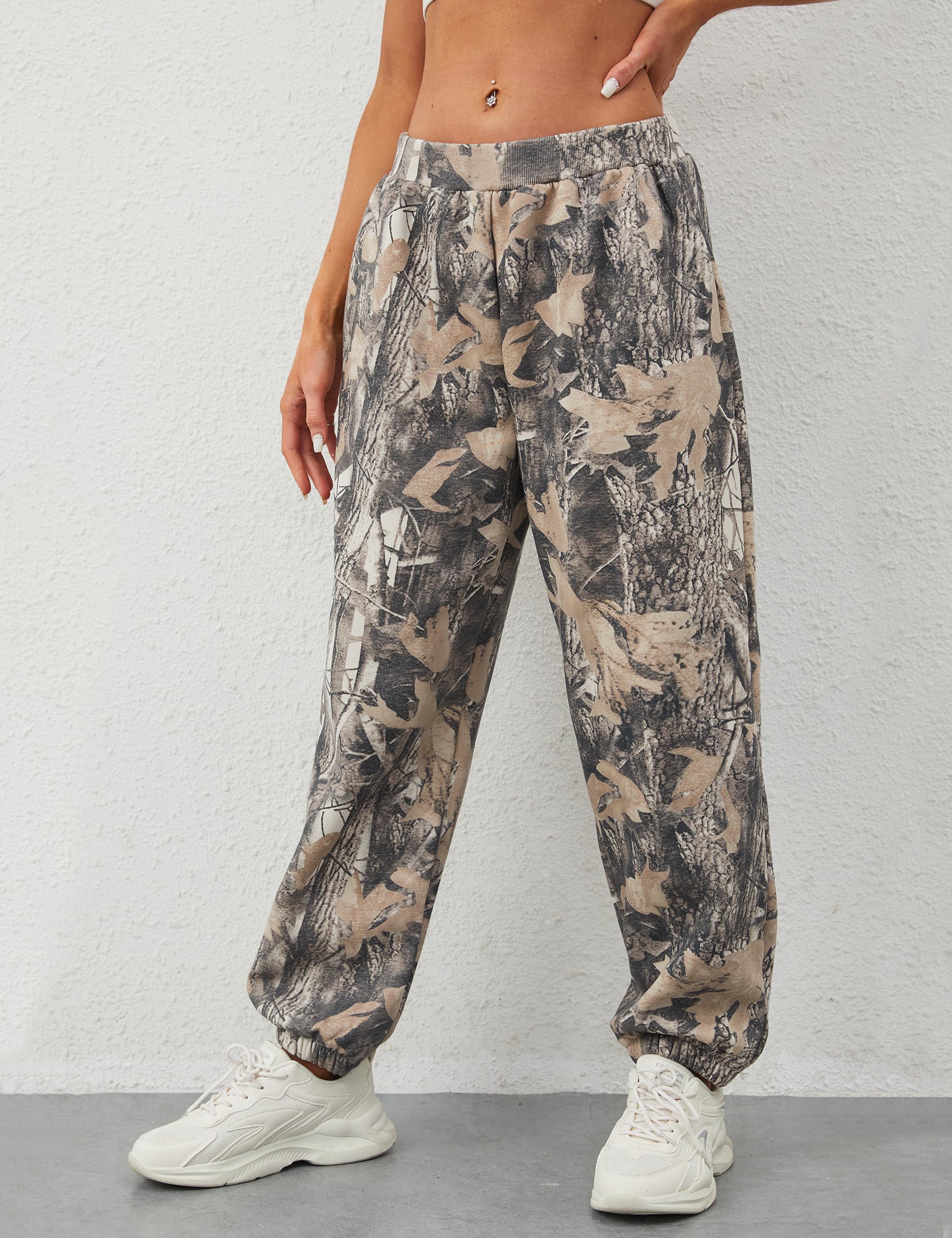 Eutten Women's Baggy Camo Sweatpants High Waisted Fleece Joggers Pants Fitted Sweat Pants with Pockets