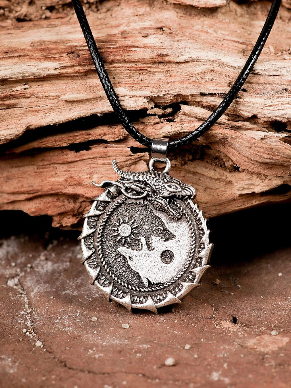 HAQUIL Viking Necklace, Skoll Hati Wolf Pendant, Viking Jewelry Gift for Men and Women