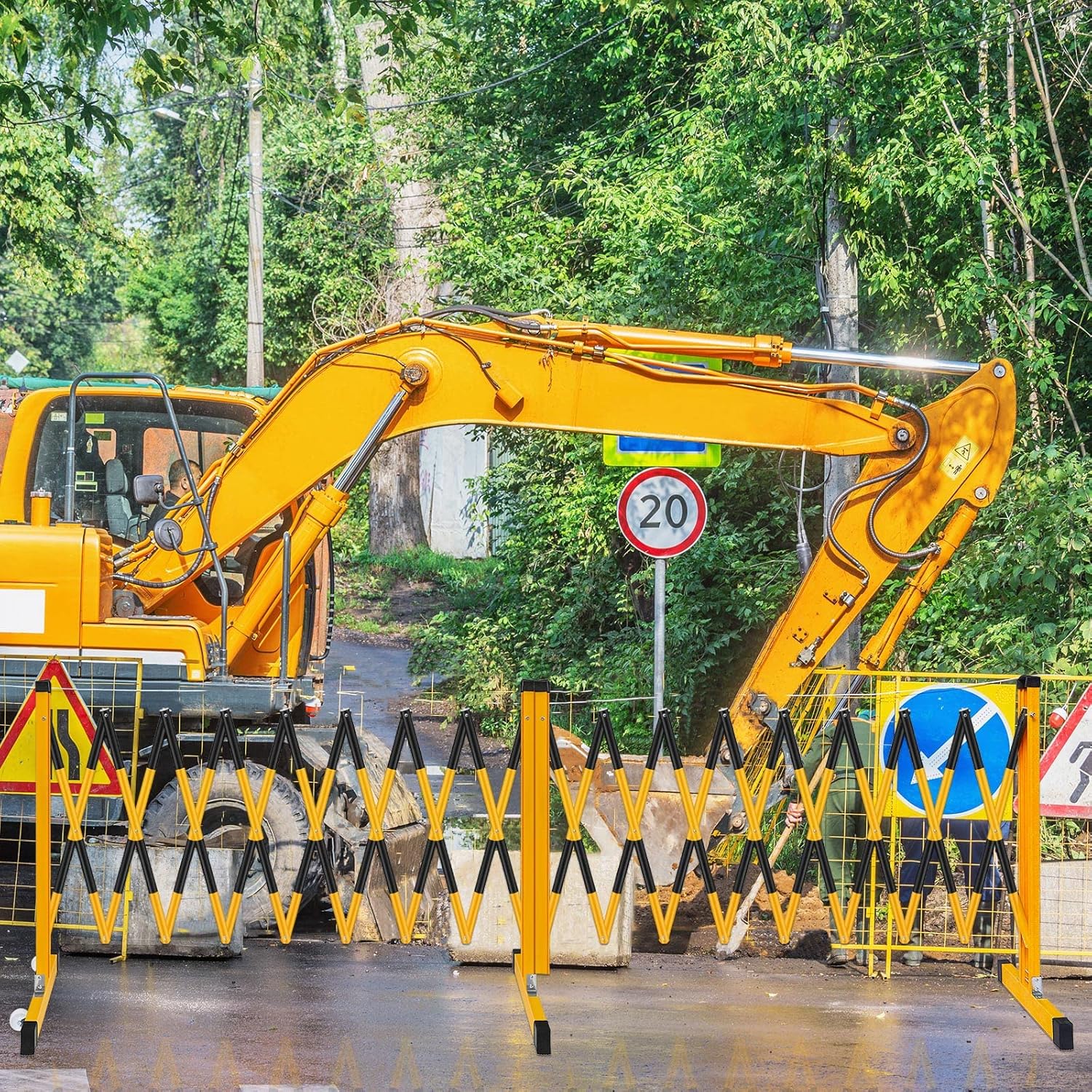 Amylove Expandable Barricade Security Yellow Black Mobile Parking Barrier 44 Inch High Driveway Fence Retractable Traffic Folding Portable Gate for Outdoor Road Garage Construction(16.4 Feet)