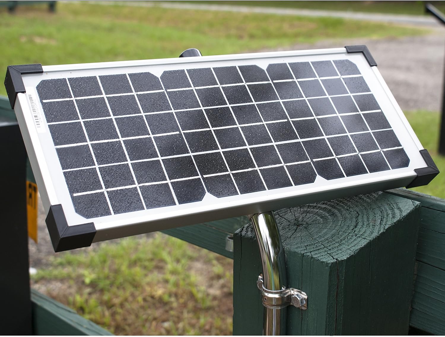 Ghost Controls TDS2XP Heavy-Duty Solar Dual Automatic Gate Opener Kit for Swing Gates Up to 20 Feet