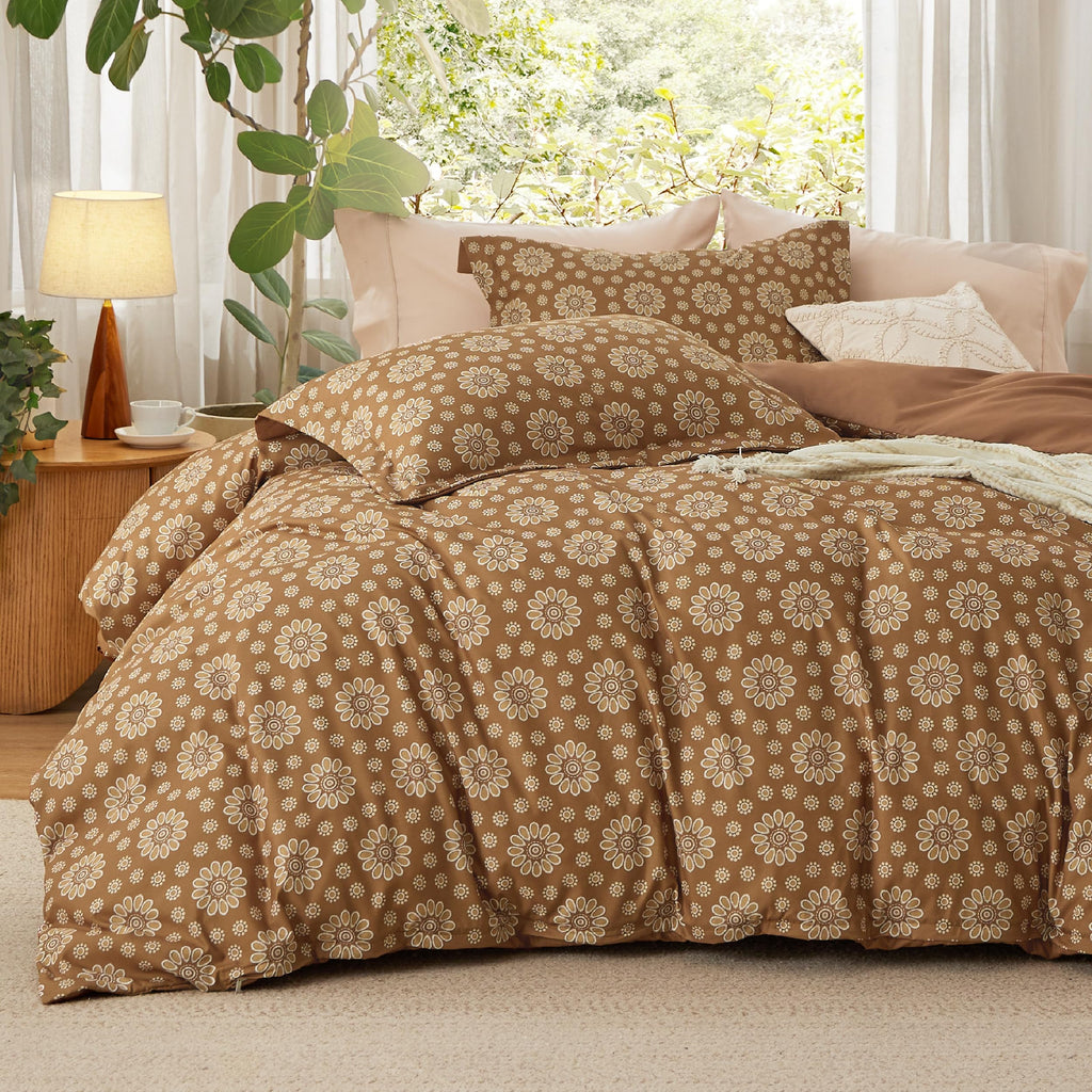 Bedsure Duvet Cover Queen Size - Reversible Floral Duvet Cover Set with Zipper Closure, Green Bedding Set, 3 Pieces, 1 Duvet Cover 90"x90" with 8 Corner Ties and 2 Pillow Shams 20"x26" - Grand Goldman