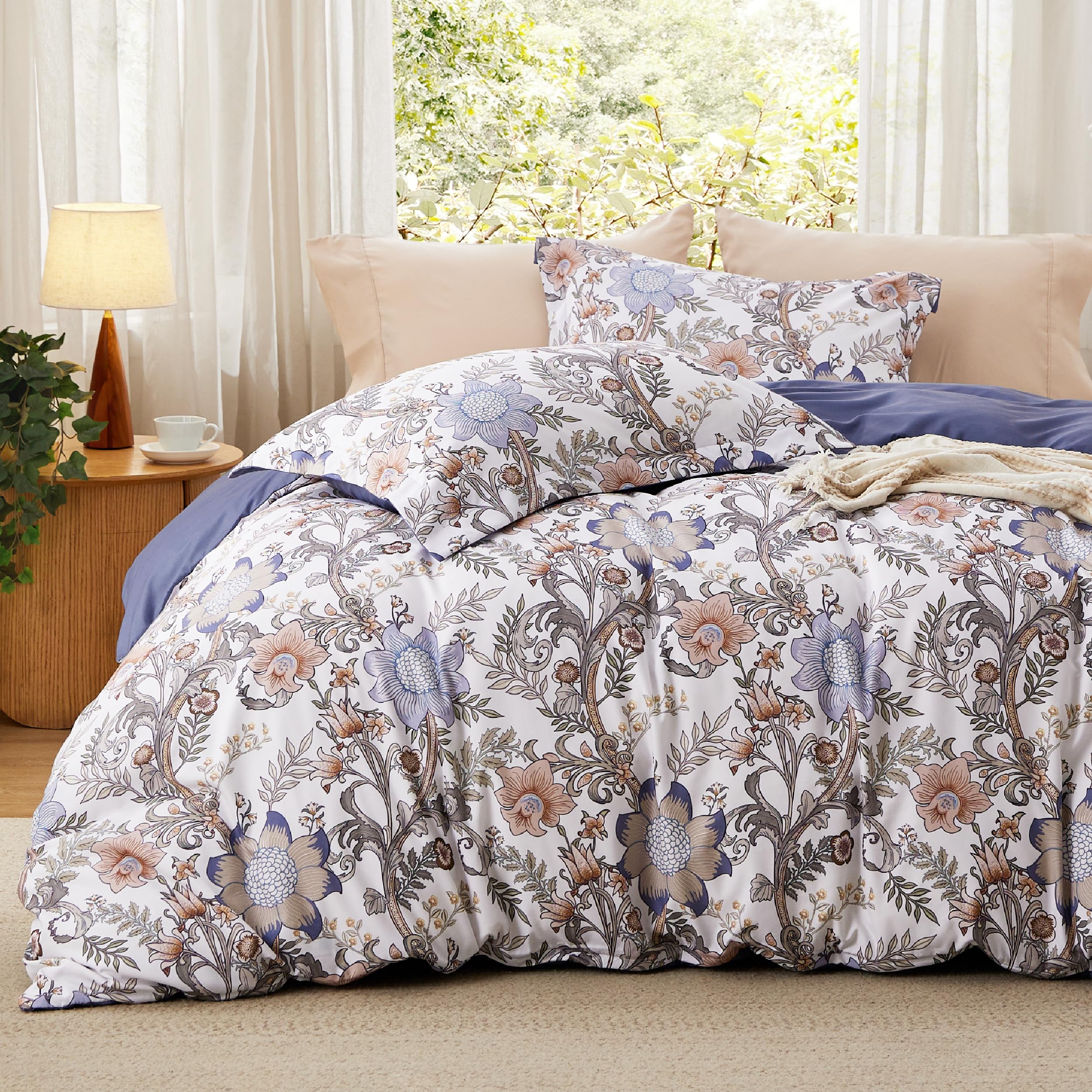 Bedsure Duvet Cover Queen Size - Reversible Floral Duvet Cover Set with Zipper Closure, Green Bedding Set, 3 Pieces, 1 Duvet Cover 90"x90" with 8 Corner Ties and 2 Pillow Shams 20"x26" - Grand Goldman