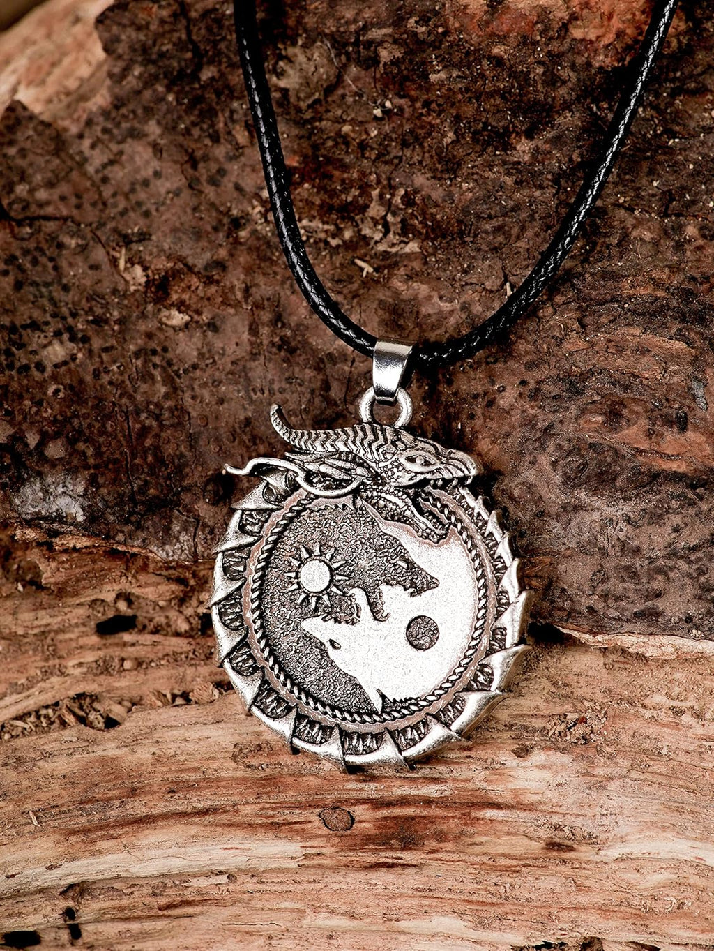 HAQUIL Viking Necklace, Skoll Hati Wolf Pendant, Viking Jewelry Gift for Men and Women