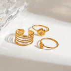 Juego de 3 anillos apilables sofisticados para mujer, chapados en oro de 18K, de acero inoxidable, con flor acanalada y cinco capas acanaladas huecas