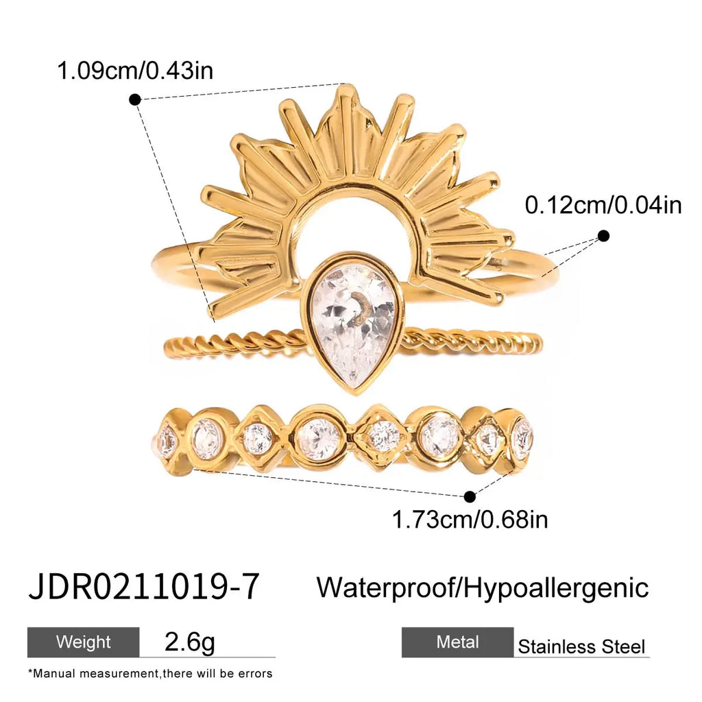 Juego de 3 anillos apilables elegantes para damas, chapados en oro de 18K, de acero inoxidable, con sol acanalado, piedra de imitación en forma de lágrima y piedra de imitación Rhines