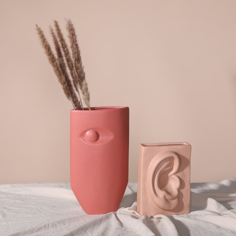 Abstract Art Ornaments Of Ceramic Vases - Grand Goldman