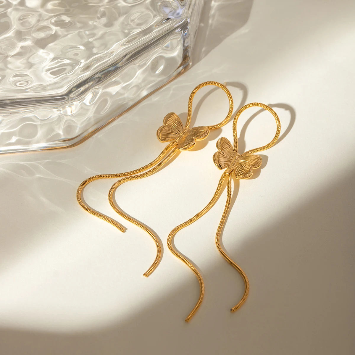 18K PVD Minimalistyczne Lekkie Przytulne Kolczyki Motylki z Długimi Frędzlami ze Stali Nierdzewnej Modne Damskie Premium Wodoodporna Biżuteria Bijoux