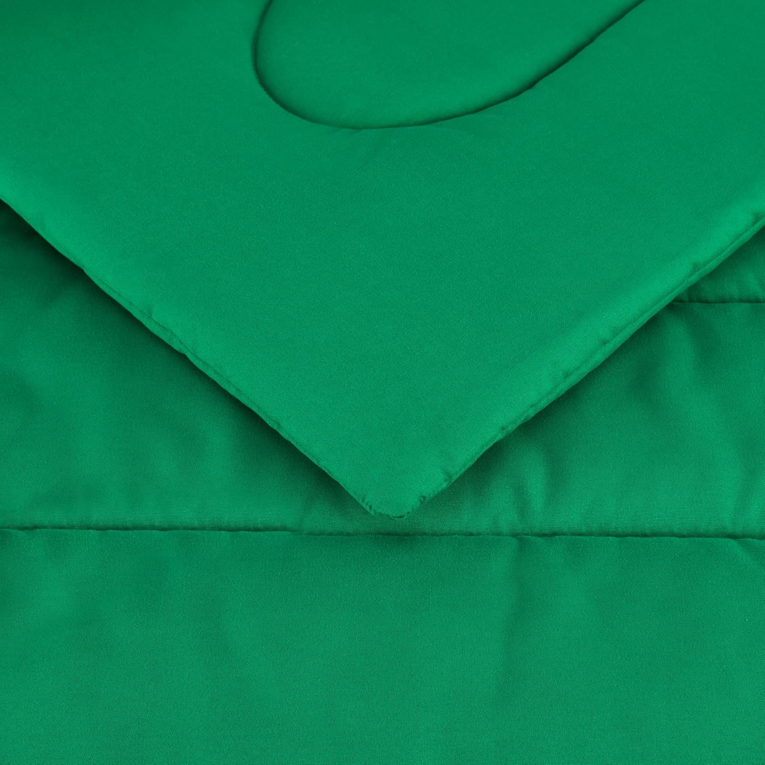 Amazon Basics Kid's Easy Care Microfiber Bed-in-a-Bag 5-Piece Bedding Set, Twin, Butterfly Friends - Grand Goldman