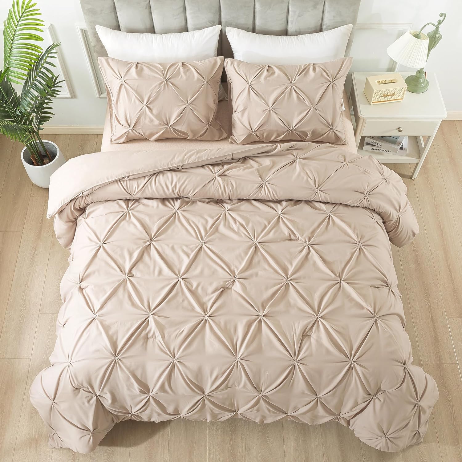 Andency White Full Size Comforter Set (79x90Inch), 3 Pieces Cute Soft Pinch Pleat Bedding Comforters & Sets, All Season Lightweight Fluffy Down Alternative Western Bed Set for Women Men Girls - Grand Goldman