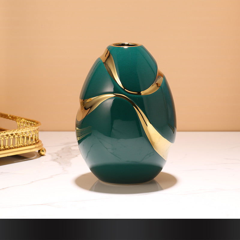 Art Deco Light Luxury Gold Vase in Ceramic & Porcelain - Grand Goldman