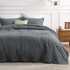 Bedsure Boho Quilt Queen Size Dark Green, Modern Geometric Stitched Pattern, Ultra Soft and Lightweight Bedding Set, 3 Pieces, 1 Quilt and 2 Pillow Shams - Grand Goldman