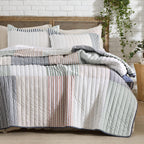 Bedsure Floral Quilt Set Queen - Reversible Blue & White Quilt Bedding Set, Daisy Design Bedspread, 3 Pieces Microfiber Lightweight Coverlet with 2 Pillow Shams for All Seasons (90"x96") - Grand Goldman