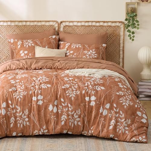 Bedsure Queen Comforter Set - 7 Pieces Floral Sage Green Bedding Sets, Queen Bed in a Bag Gift for Christmas with Reversible Botanical Flowers Comforter, Sheets, Pillowcases & Shams - Grand Goldman