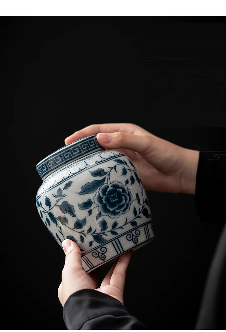Blue and White Porcelain Tea Caddy Moisture-proof Sealed Storage Box Large-capacity Candy Jar Porcelain Food Storage Container - Grand Goldman