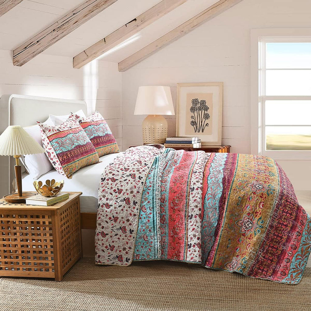 Boho Style Queen Quilt Set Reversible Bohemian Floral Strip Quilt Beddding Set, Soft and Lightweight Bedspread for All Season, Full Size Bed Coverlet with 2 Matching Pillow Shams (3 Pieces) - Grand Goldman