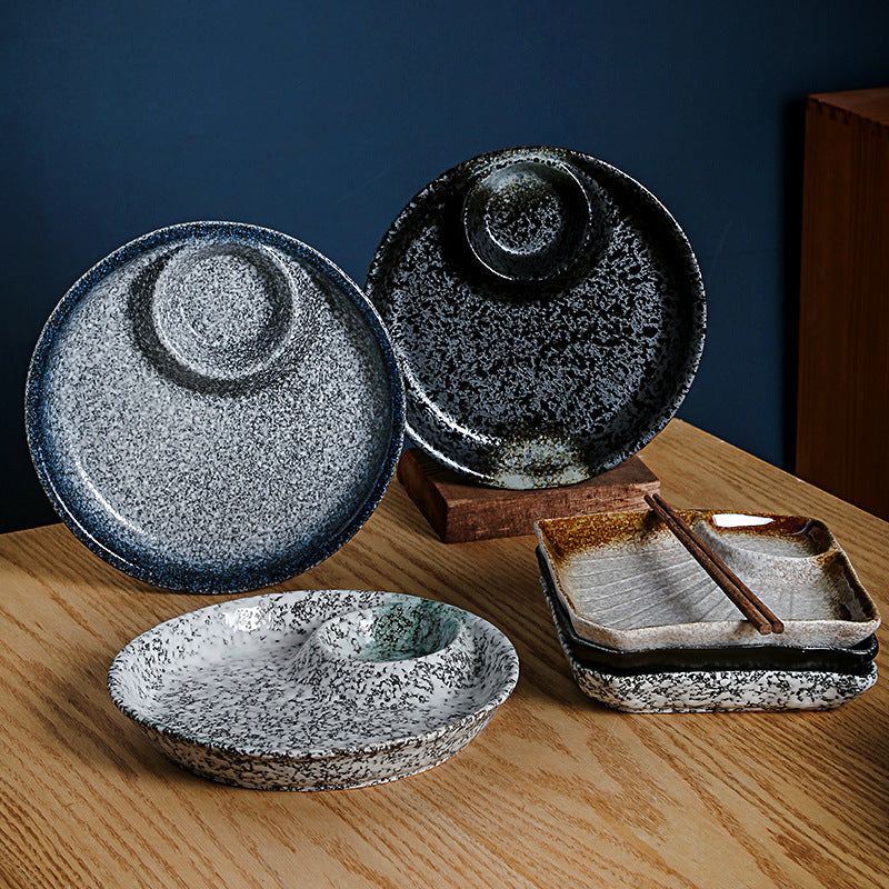 Ceramic Vinegar Dumpling Plate Bowl And Dish Compartment Household Creative Barbecue Plate Sushi Dipping Sauce - Grand Goldman
