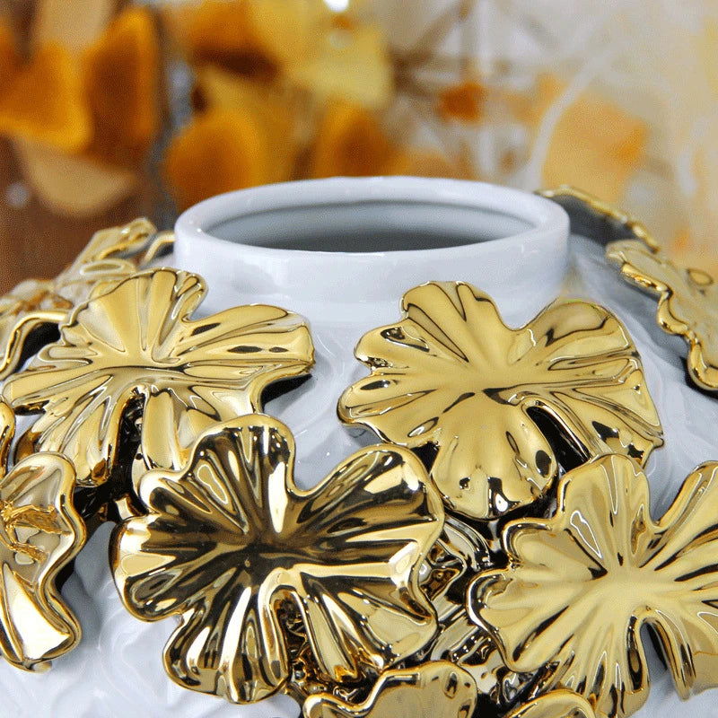 Ceramic Checkmate Jar Argyle Ginger Jar Embossed Gold Petal Storage Tank Flower Vase Home Decoration Accessories - Grand Goldman