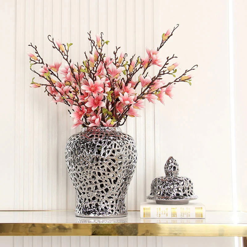 Ceramic Checkmate Jar Hollow Gold Ginger Jar Flower Vase Hollow Storage Tank Porcelain Handicraft Home Decoration Accessories - Grand Goldman