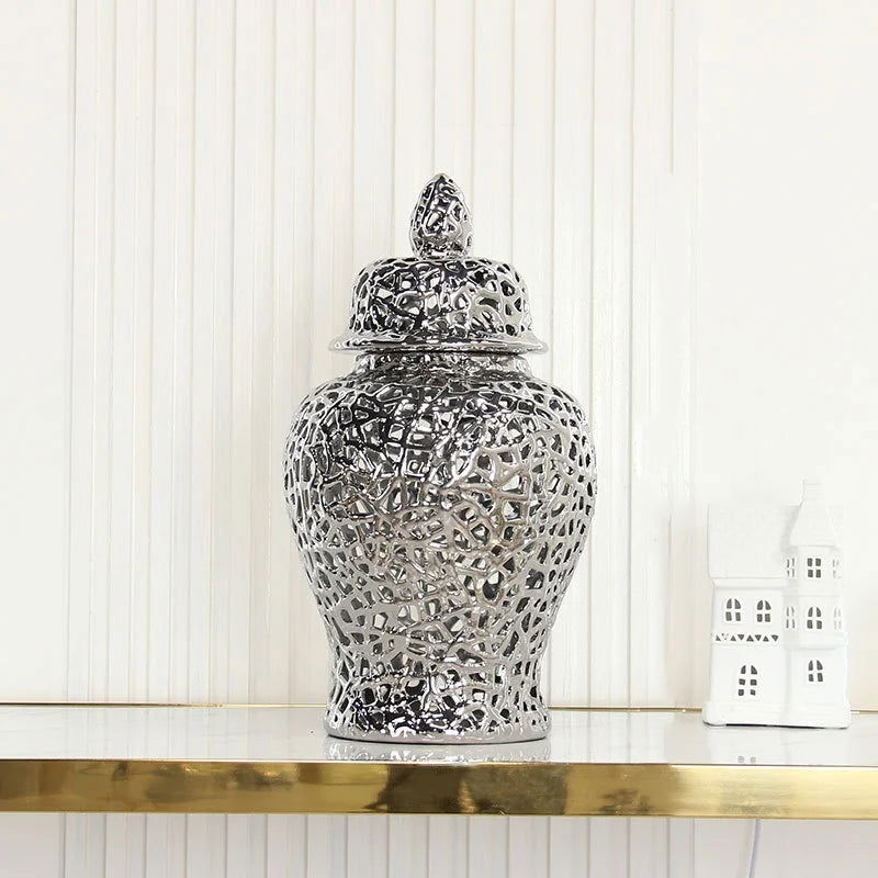 Ceramic Checkmate Jar Hollow Gold Ginger Jar Flower Vase Hollow Storage Tank Porcelain Handicraft Home Decoration Accessories - Grand Goldman