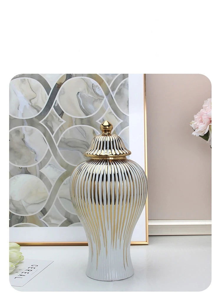 Ceramic Golden General Jar Ginger Jar Candy Storage Jar with Lid Vase Porcelain Crafts Art Decorative Tank Home Decoration - Grand Goldman